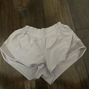 Lululemon low rise hotty hot shorts!